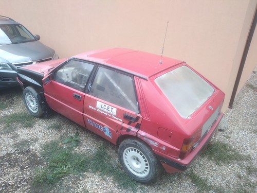 Lancia delta hf integrale - lancia,